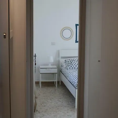 Apartment Simply House In *